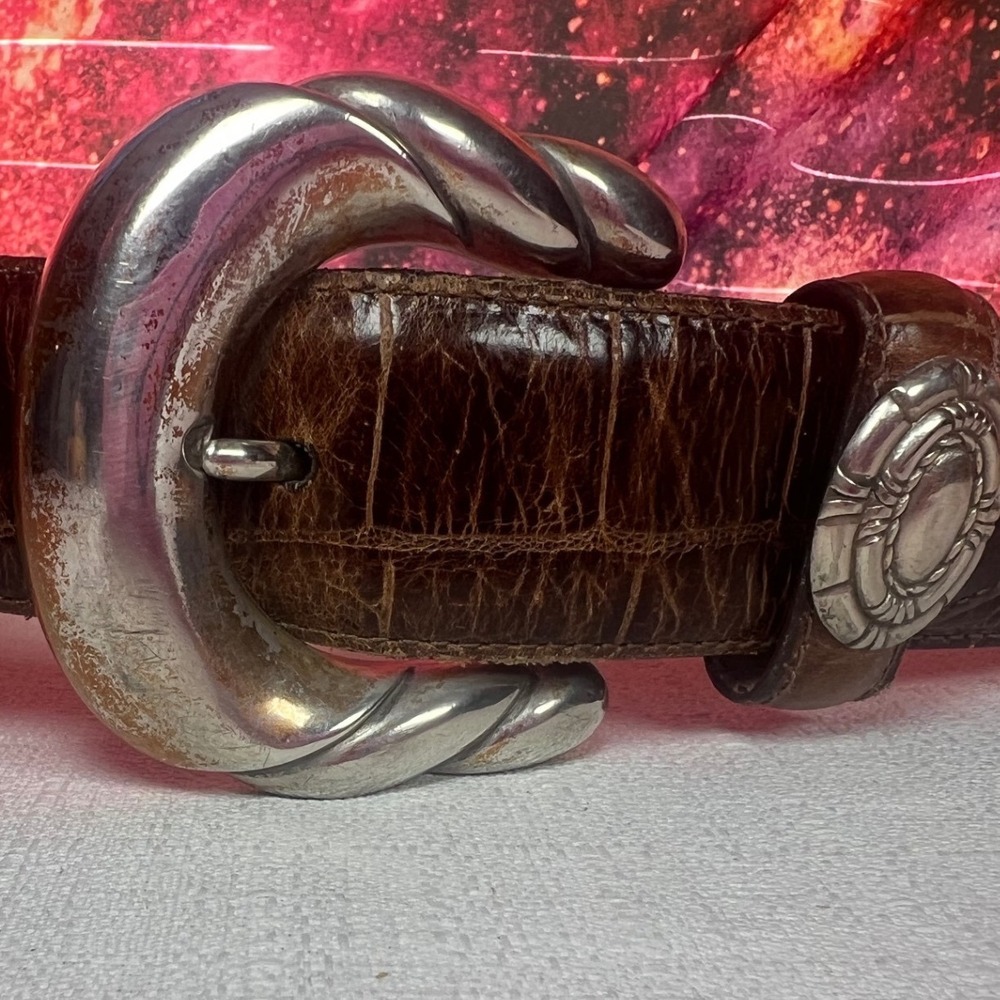 Brighton Brown Croc Embossed Leather Belt Silver Twisted Buckle Western Concho